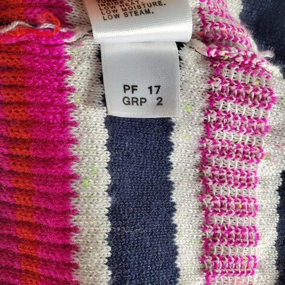 St John Cardigan Sweater 3/4 Sleeve Striped Viscose Wool Cashmere Size Large - Picture 9 of 9